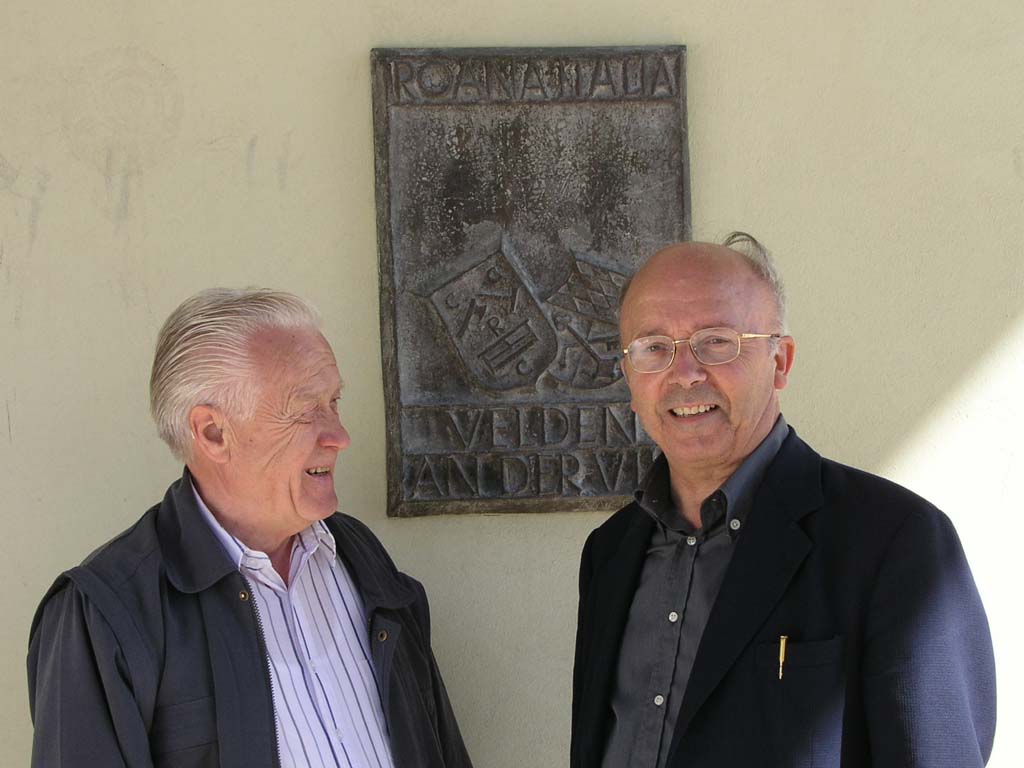 Altbürgermeister Josef Kerscher aus Velden mit Prof. Sergio Bonato aus Roana